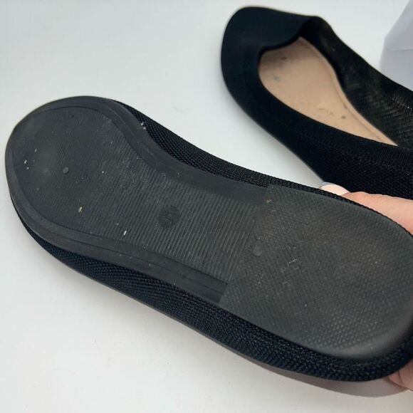 Knit Oval Toe Flats in Black - Picture 10 of 10